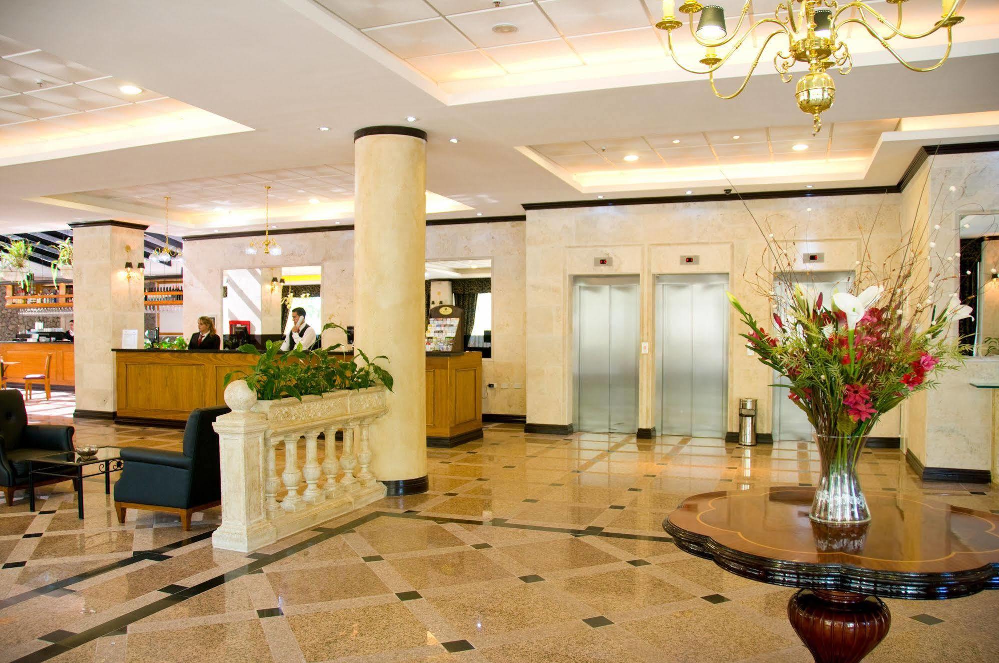 Ramada By Wyndham Buenos Aires Ξενοδοχείο Vicente López Εξωτερικό φωτογραφία